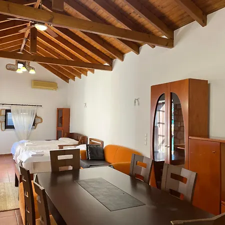 Holiday home Aros Kharia